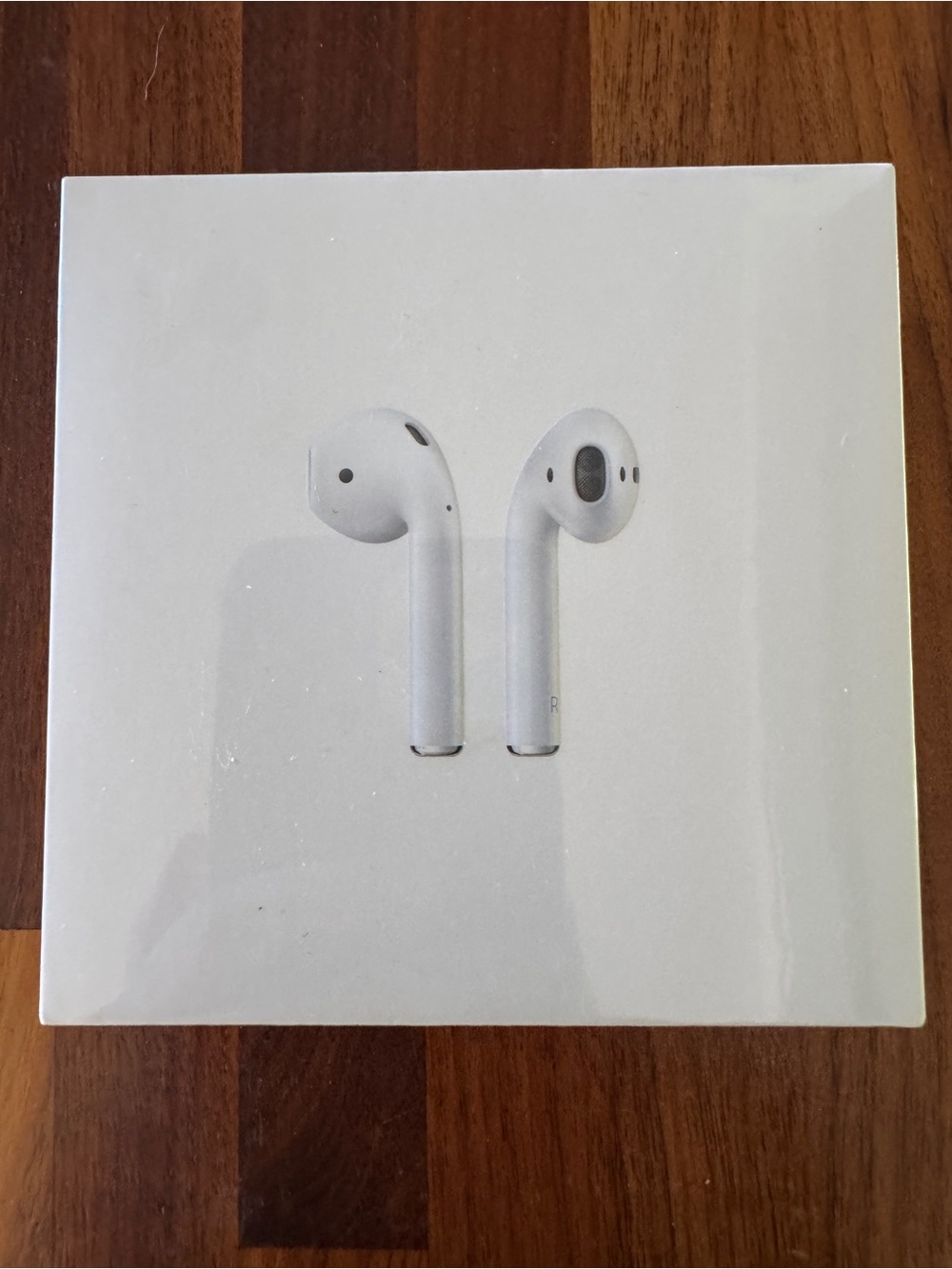 Apple White Wireless Earbuds AirPods